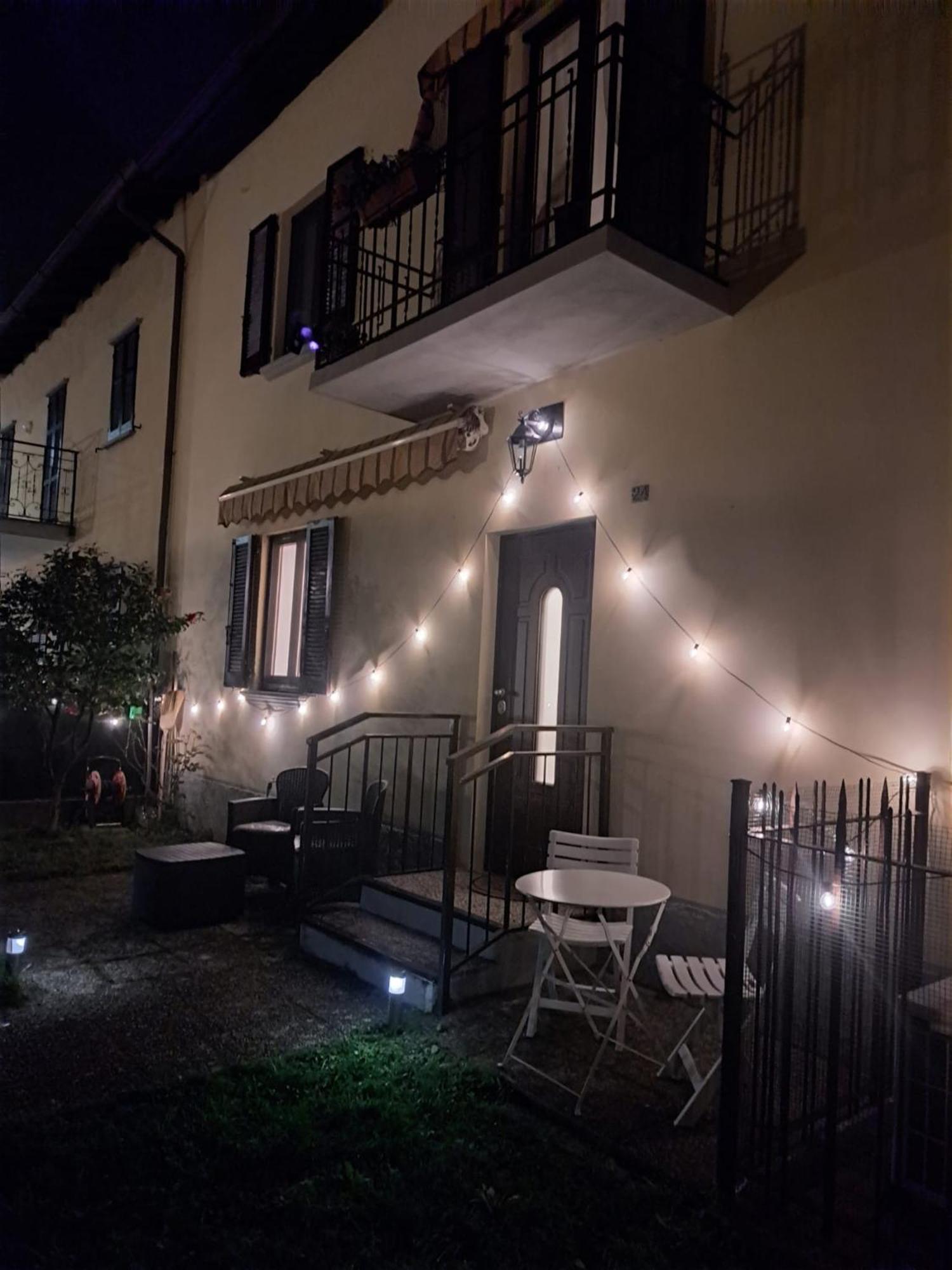 Villa La Rosa E La Spina - Casa Vacanze E Relax Dervio Luaran gambar